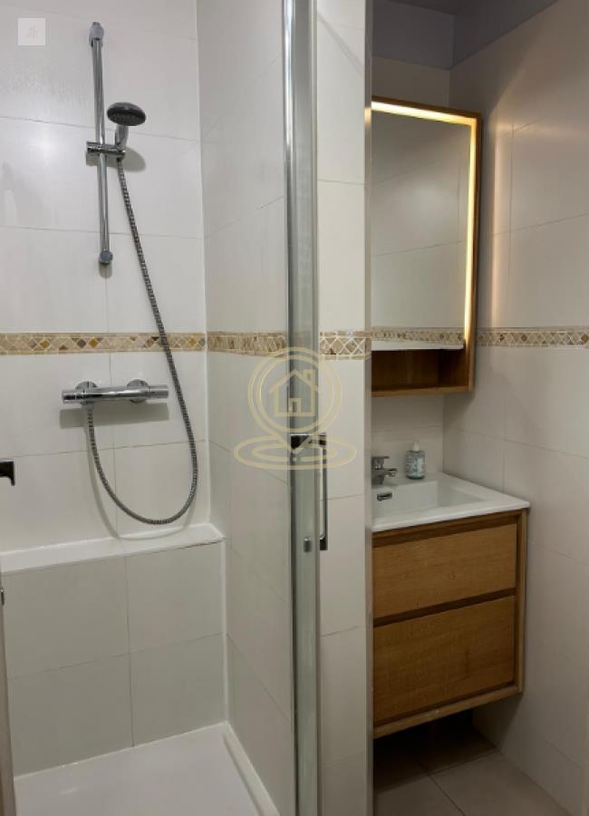 Dvosoban stan 38 m²