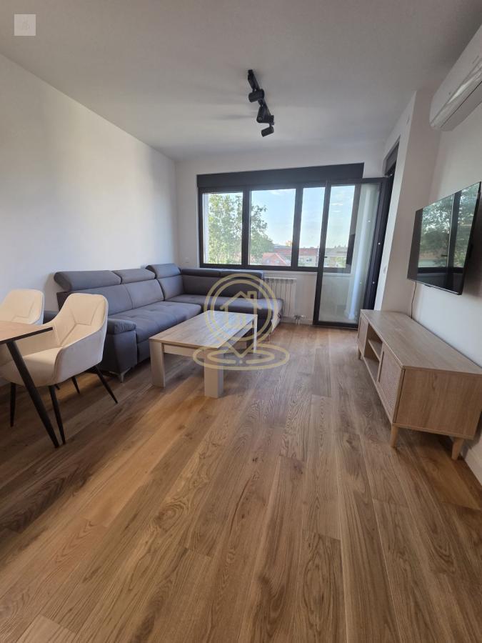 Zemun, Retenzija: 1.5-soban stan, 40 m², 6/7 sprat