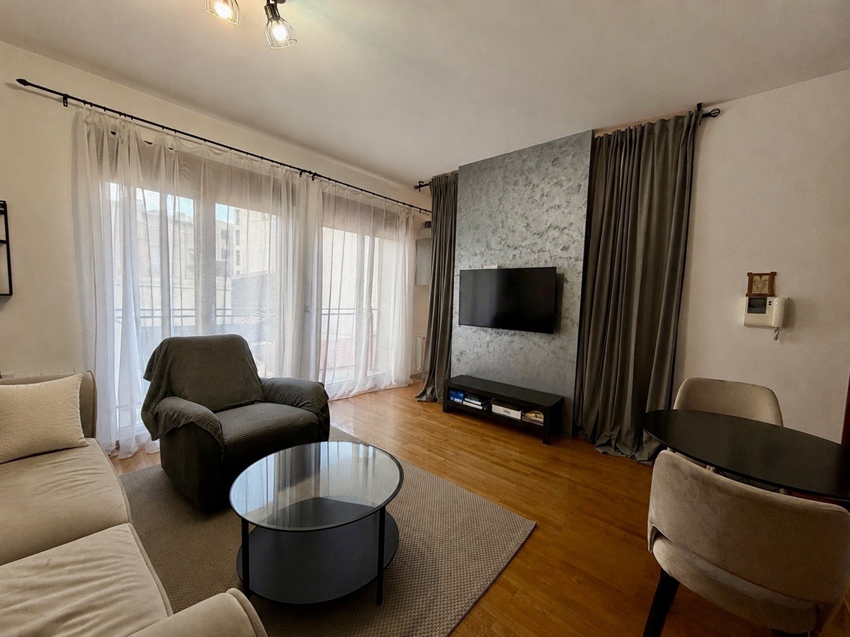 1.5 stan od 37 m² na Vračaru kod Hrama Svetog Save