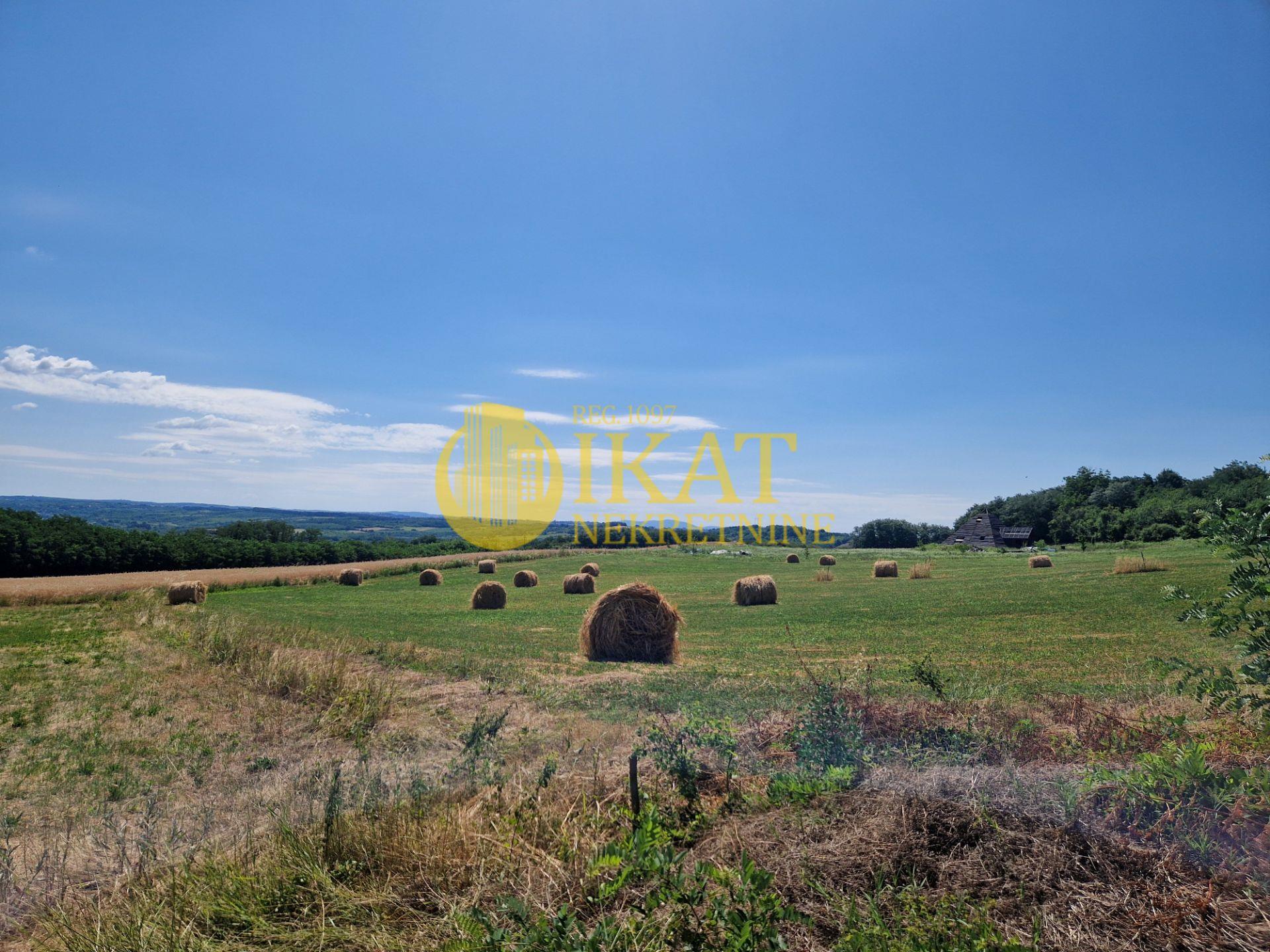 Barič, plac 8a, uknjiženo ID#5245