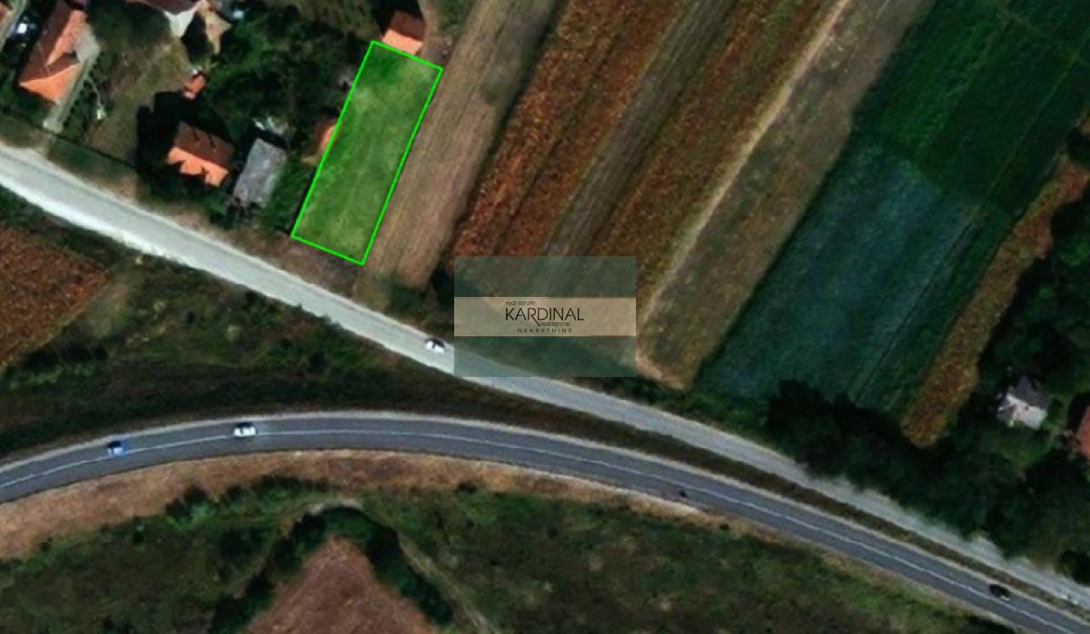 Na prodaju plac sa objektom u Mijatovcu kod Ćuprije – 34,26 ari