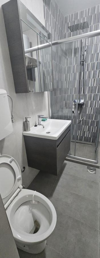 Karaburma, Salvadora Aljendea, 53m2, odličan stan