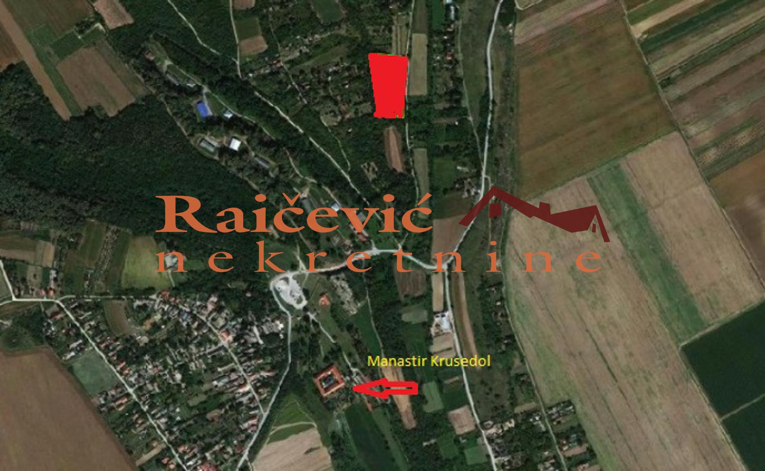 SREMSKI KARLOVCI FRUSKA GORA 14200m2 , 149000e