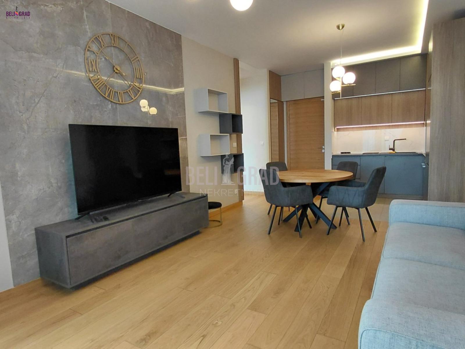 Novogradnja, Blok 65, luksuzan opremljen trosoban stan