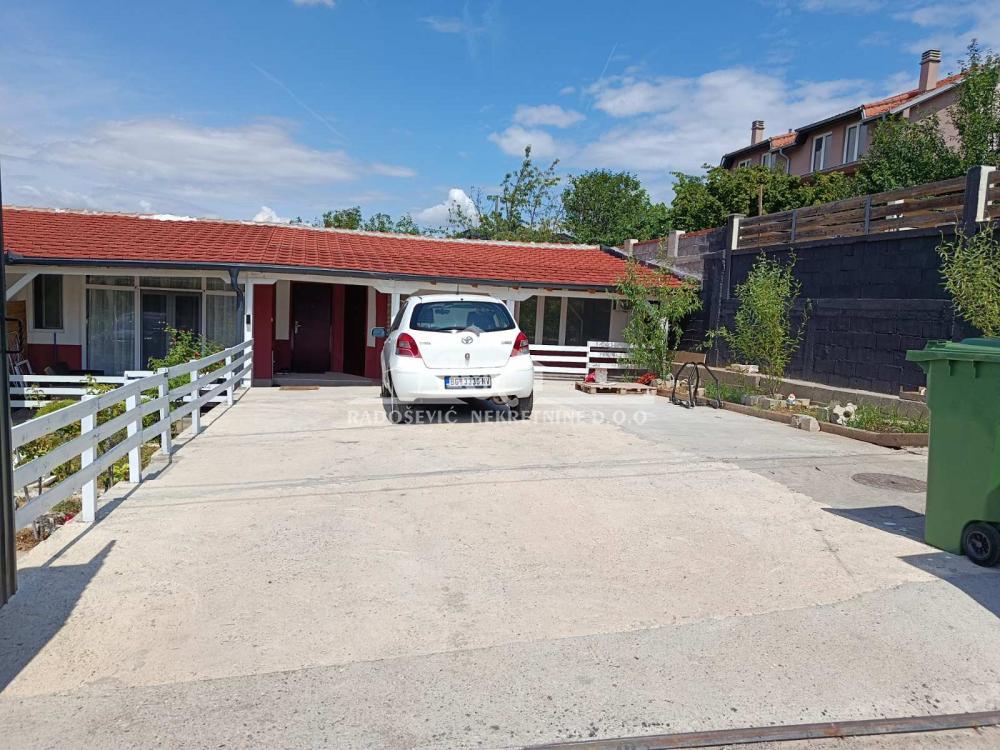 Miljakovac III, Miljakovačko brdo, 56m2, terasa,  parking me