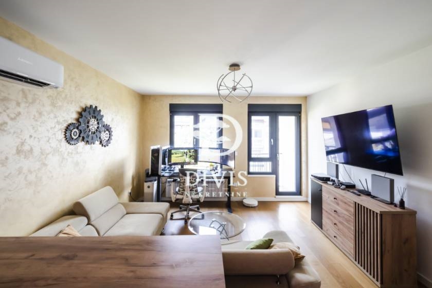 Jednoiposoban stan na Dorćolu u novijoj zgradi,40m2