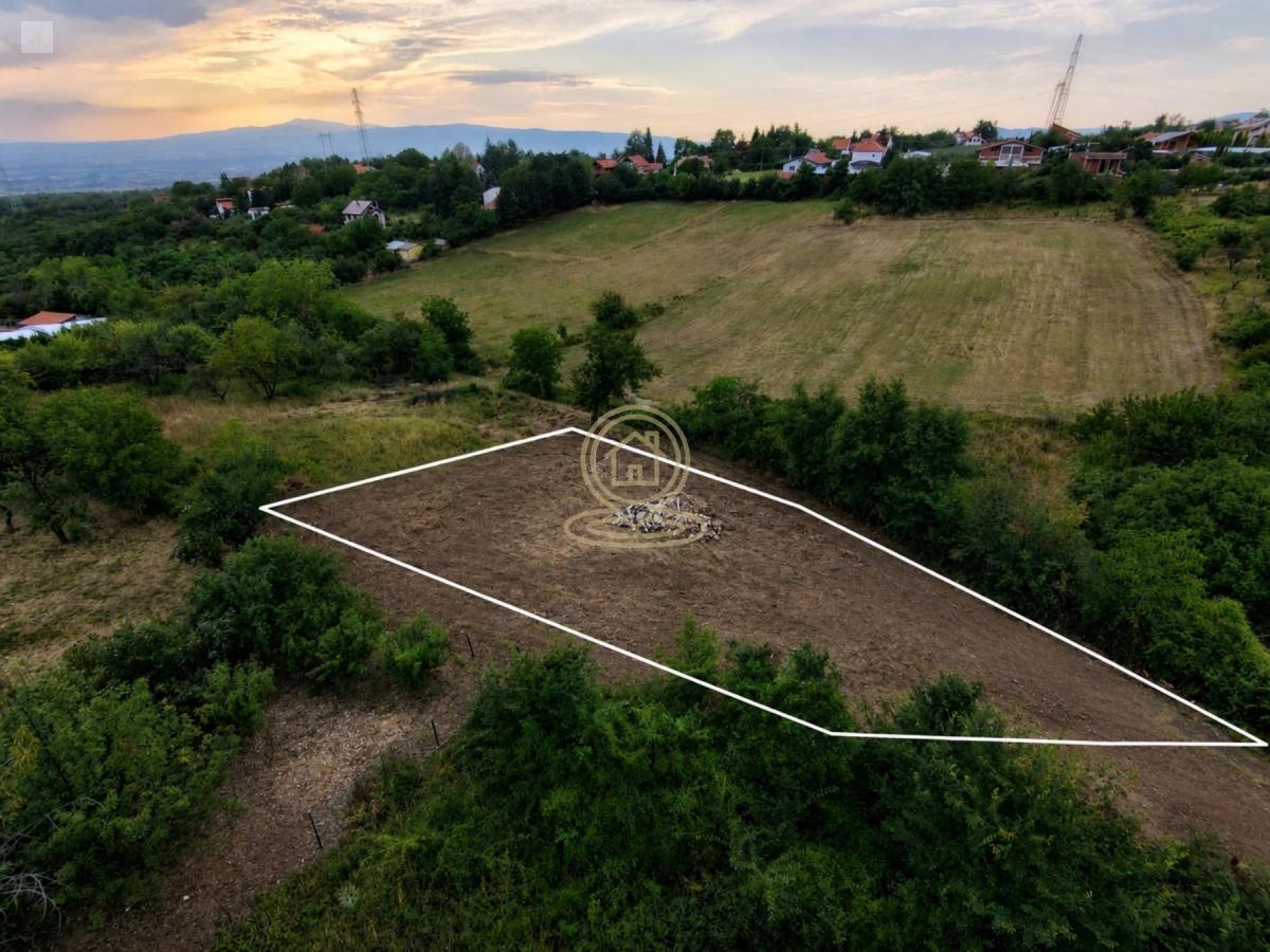 Prodaje se gradsko građevinsko zemljište, 1059m2, Niš, Palilula, Donje Vlase