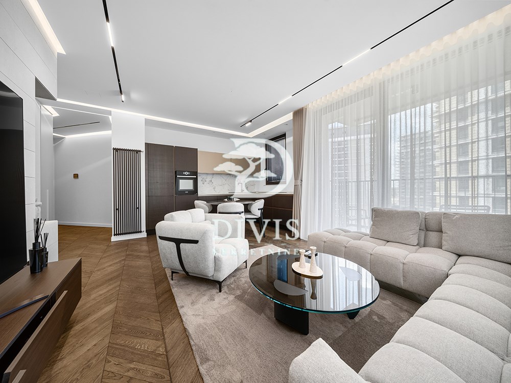Luksuzan trosoban stan u BW Metropolitan,82m2