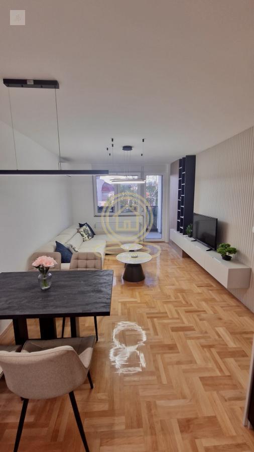 Luksuzan 1.5-soban stan u novogradnji – Čair | 54 m²