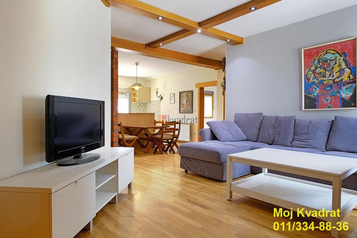 Stari grad, Atelje 212 - Milutina Bojića, 78m2