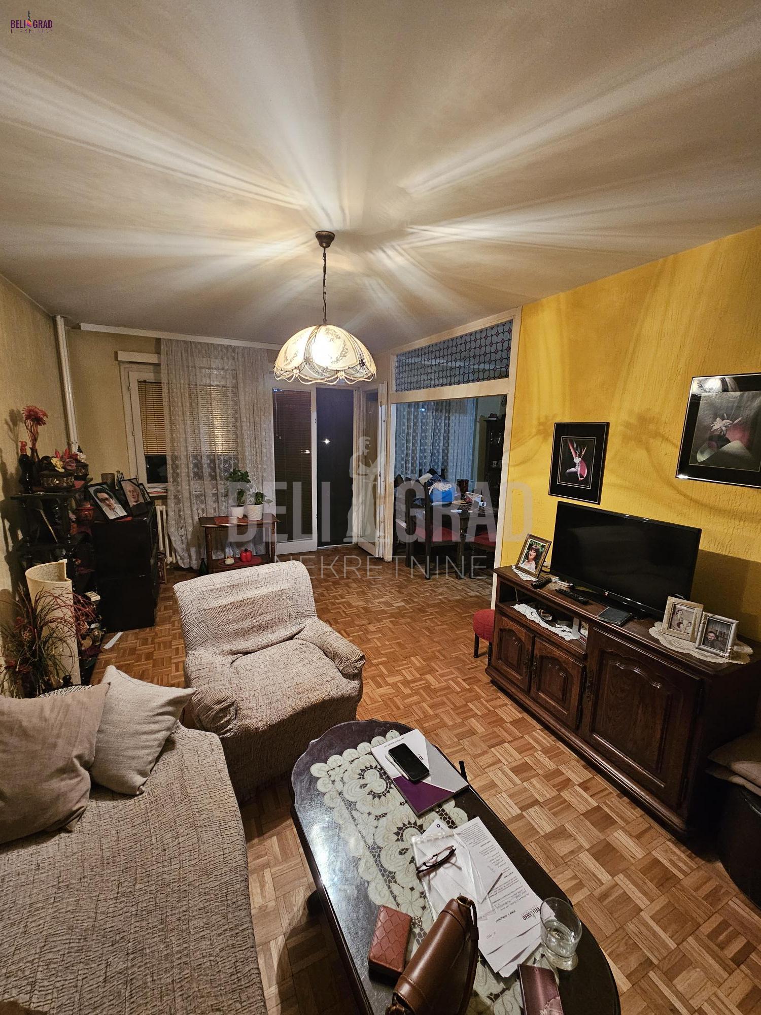 Funkcionalan stan u Bloku 62 (66m² / 67.5m²)