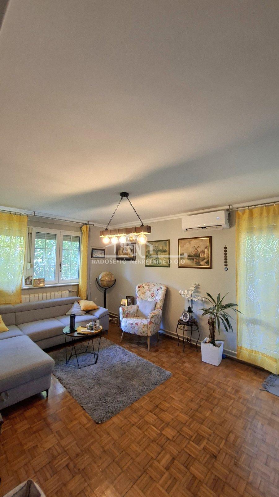 Voždovac, Nikšićka,  69m2, lođa - 179.000,00 EUR ID#1702