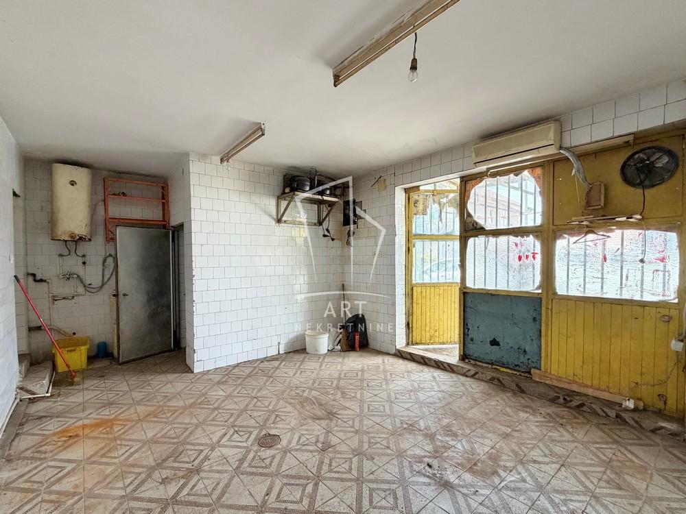 Višnjica, mereno 31m2 + dvorište 36m2 ID#16304