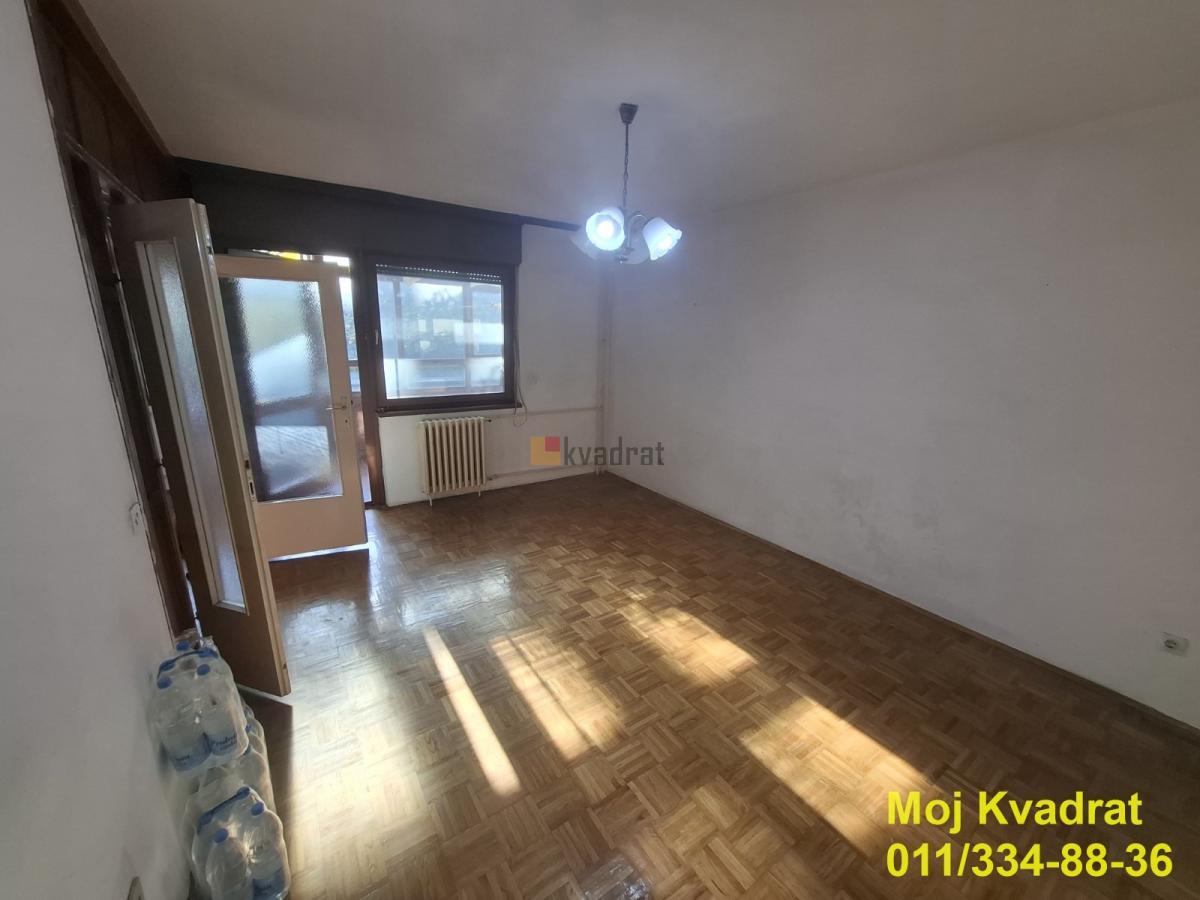 Čukarica, Golf naselje - Kraljice Katarine, 44m2