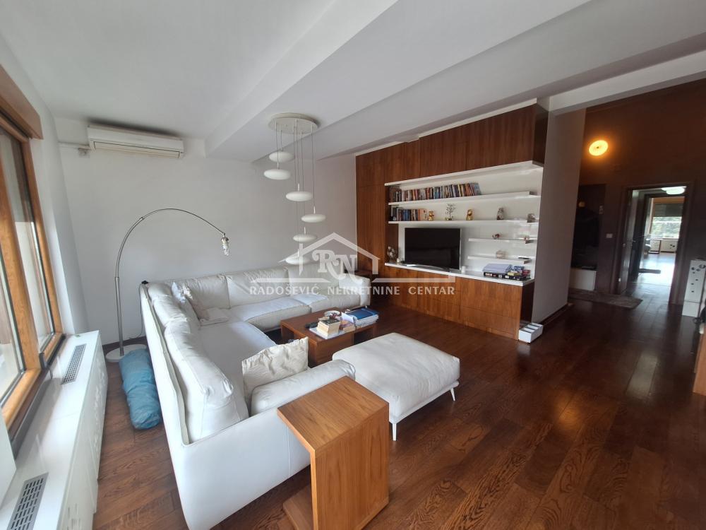 Lux penthouse 87m2 sa terasom i galerijom od 11m2 ID#1672