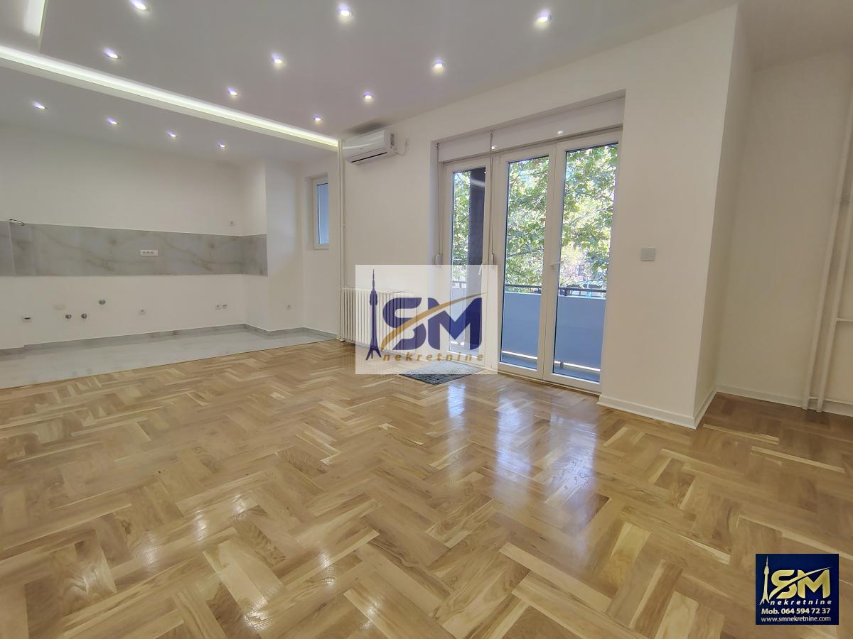 Centar, odličan lux stan 80m2