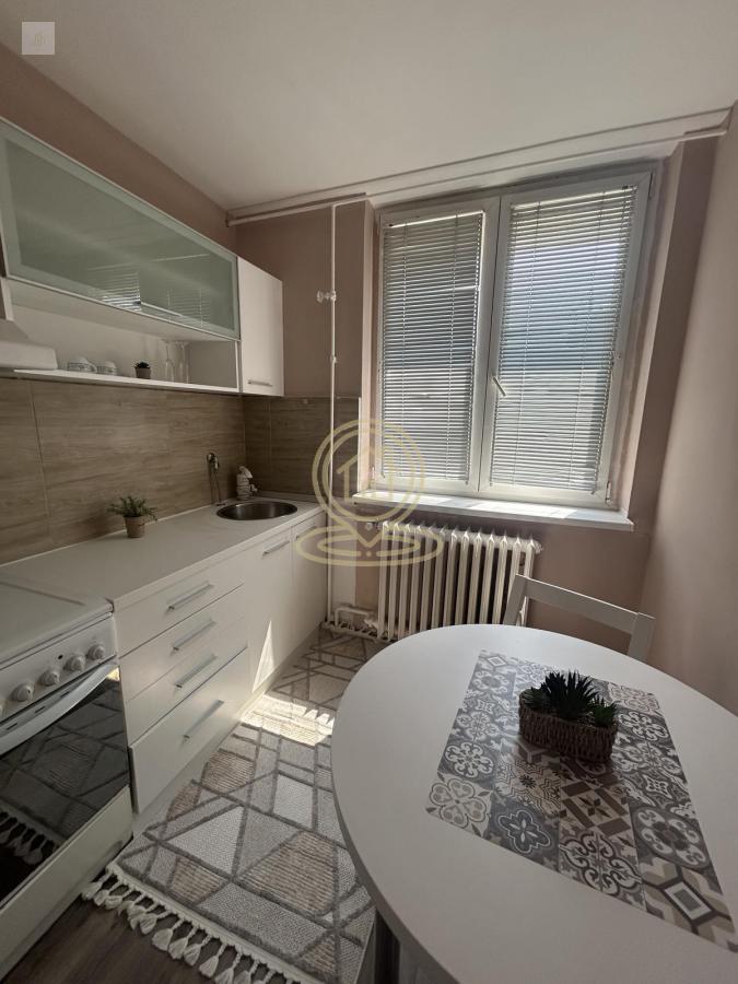 Ušće, blok 21, pogled iz snova, 29m2+60m2