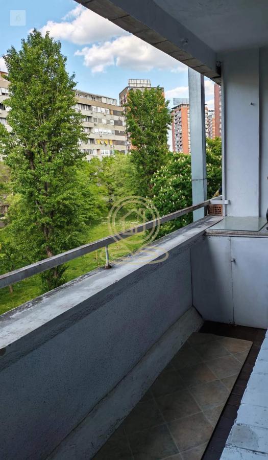 Blok 21, Novi Beograd, 76m2
