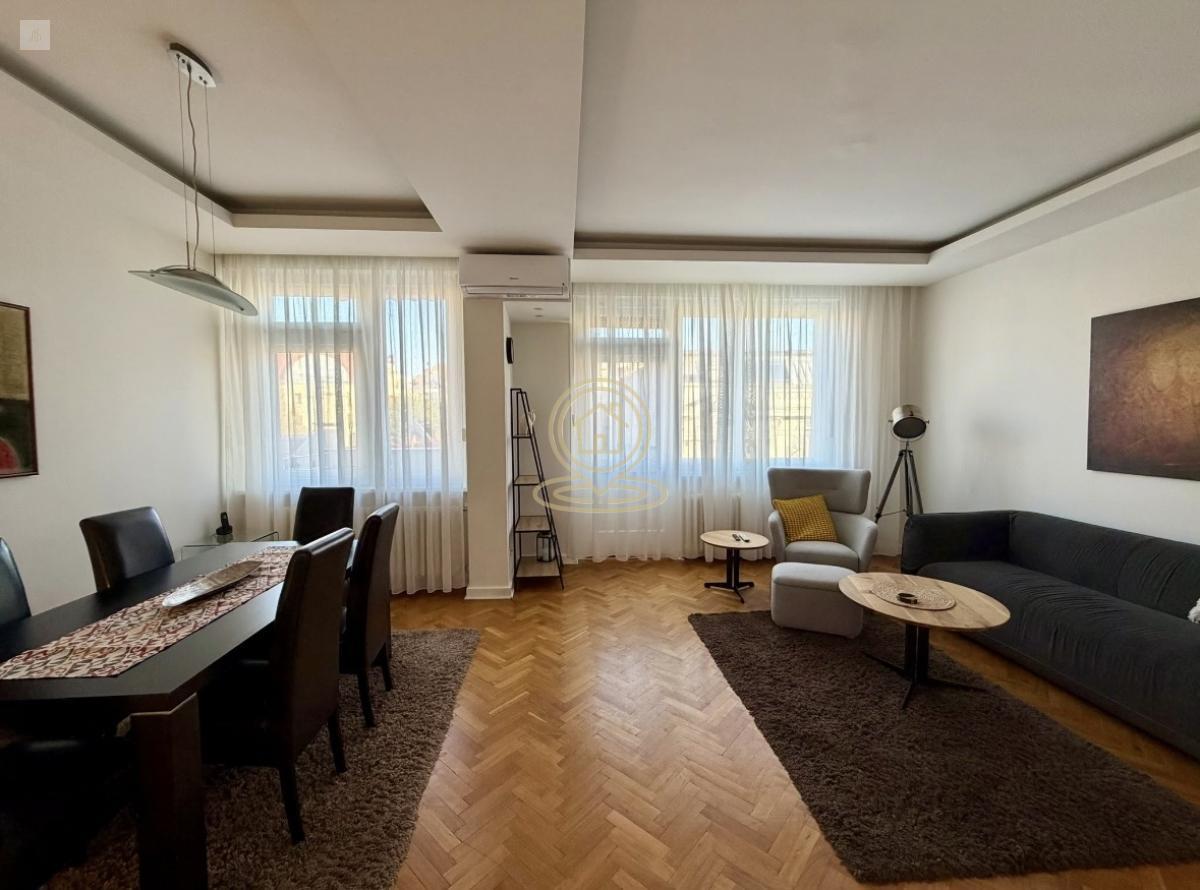 Vračar, Krunski venac – 3.5-soban stan, 87 m², 3/4 sprat