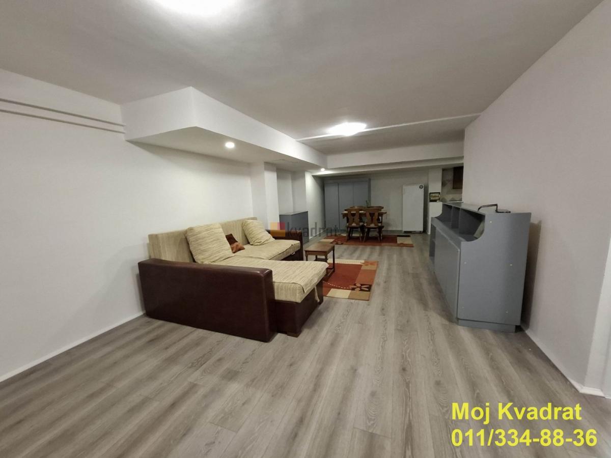 Voždovac, Medaković III - Borivoja Stevanovića, 64m2